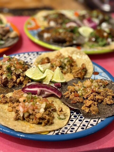 TONATIUH TACOS （トナティウタコス） - 石川町/タコス | 食べログ