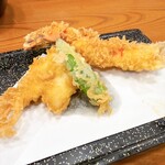 のれんと味 だるま料理店 - 