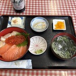 漁師の海鮮丼 - 