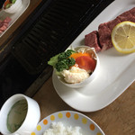 Shira Oi Gyuu No Mise Iwasaki Omotenashi Tei - ランプ肉のステーキセット