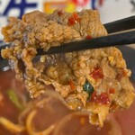 なにわ大衆酒場の赤い星 - 牛肉リフト