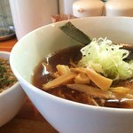 中華そば 閃 - 醤油中華そば　肉飯