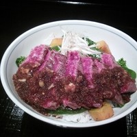 御二九と八さい はちべー - お昼のハラミ丼（２０１５年３月）