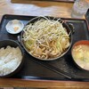 十本松ドライブイン - ホルモン定食