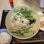 茗荷茶屋 - とても健康そうな蕎麦