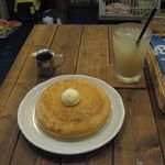 たまゆらん - ホットケーキとグレープフルーツジュース(2014.10)