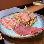 炭火焼肉 金の肉人 - 