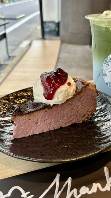 Z's TEA - Shinjuku Gyoemmae/Cafe | Tabelog