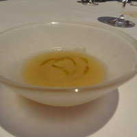 Convivio - Entrata：　新玉ねぎのスープ