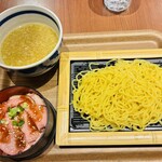 ローストビーフ YOSHIMI - 
