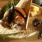 里海邸　 - 【朝食】アジ開き、鯖みりん干し