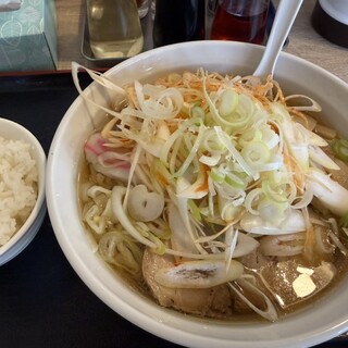 佐野青竹手打ちラーメンいしかり_0