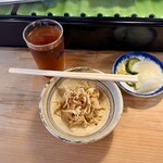 定食屋スシコウ - 最初に出てくる小鉢