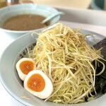 ラーメンショップ - ・ネギつけ麺 醤油 1,050円/税込
・替玉 半盛 100円/税込
・ネギ 150円/税込
・味玉 150円/税込