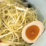 ラーメンショップ - ・ネギつけ麺 醤油 1,050円/税込
・替玉 半盛 100円/税込
・ネギ 150円/税込
・味玉 150円/税込