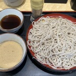 小諸そば - 料理写真:二色つゆ二枚もり580円