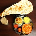 インドレストラン フルバリ - 