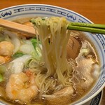 賓館 - 極細麺が秀逸の味わい♪