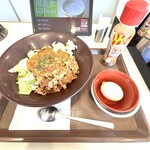 すき家 - 料理写真:牛あいがけキーマカレー丼・並盛