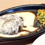 ガスト - チーズONチーズINハンバーグ