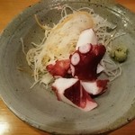 一軒め酒場 - たこぶつ300円