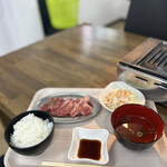 大衆焼く肉 どぎゃん - 料理写真: