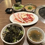牛角食べ放題専門店 - 料理写真:ダブルカルビ定食+カルビ専用ご飯+梅しそ冷麺