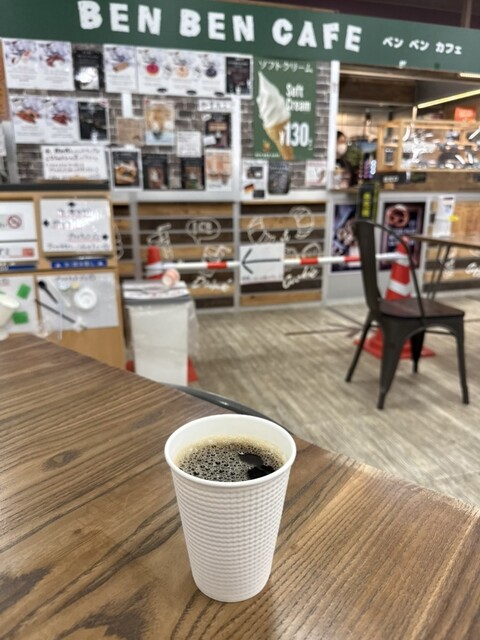 BEN BEN CAFE DCM発寒追分通店 （ベン ベン カフェ） - 発寒/ソフト