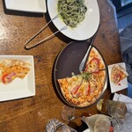 GIN CAFE - 