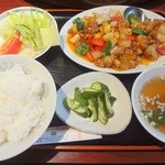 寿園 - 鶏肉の辛子炒め定食