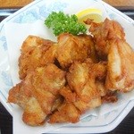 Karin - 鶏の唐揚げ(アップ)