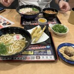 資さんうどん - 料理写真:
