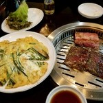 水原王カルビ - 海鮮チヂミと骨付きカルビ