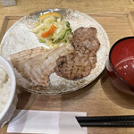 有楽町うまやの楽屋 - 