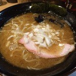 柴田商店 - とんこつみそラーメン　700円