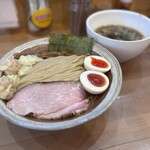 自家製麺めぬま - 料理写真:清湯醤油つけめん＋特製トッピング 1,400円