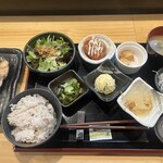 珠洲岬 - お刺身のってる！味噌汁美味しかった^ ^バランスの良い、「整いメシ」