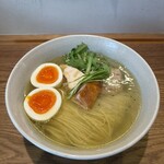 せいめん 未さく - ゆずたま入り塩らぁめん