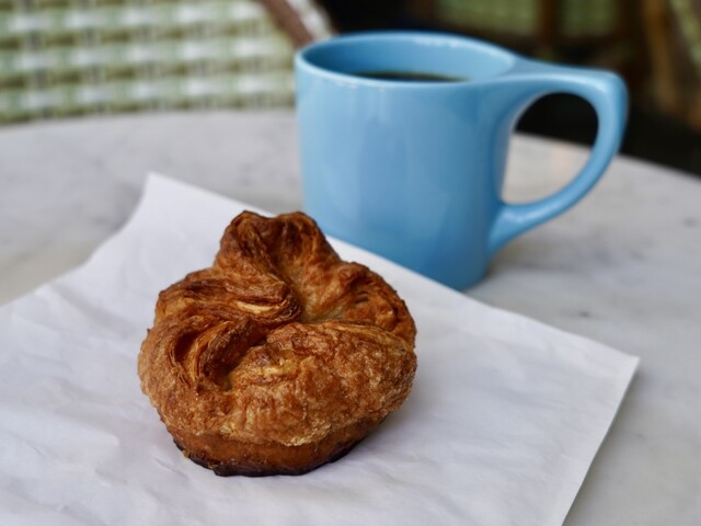コナコーヒー KONA BLOOM | MEDIUM ROAST KONA COFFEE | Big Island Coffee Roasters
