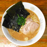 横浜ラーメン厨房 うえむらや