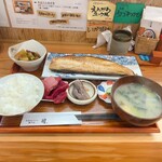 天然本マグロ専門店 司 - 料理写真: