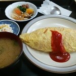 あほだら亭 - 金曜日の４番、オムライス５５０円