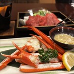 愉海亭みやじま - 料理写真:カニとすき焼き