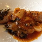 自家製サルシッチャ　新玉ねぎのソース