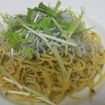 TANGO - （ランチ）しらすのぺペロンチーノパスタ　￥８８０