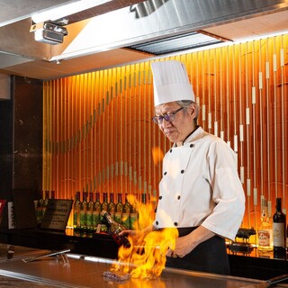 世界VIPからも愛される歴25年の熟練シェフがフルアテンド
