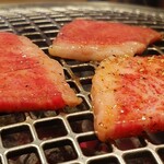 大津苑 - 取りあえず三枚焼きます