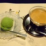 三田屋本店 川西萩原台店 - 抹茶アイス＆コーヒー