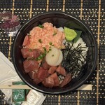 まぐろのなかだ屋 - 