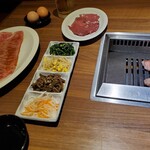 焼肉 ジャンボ - 